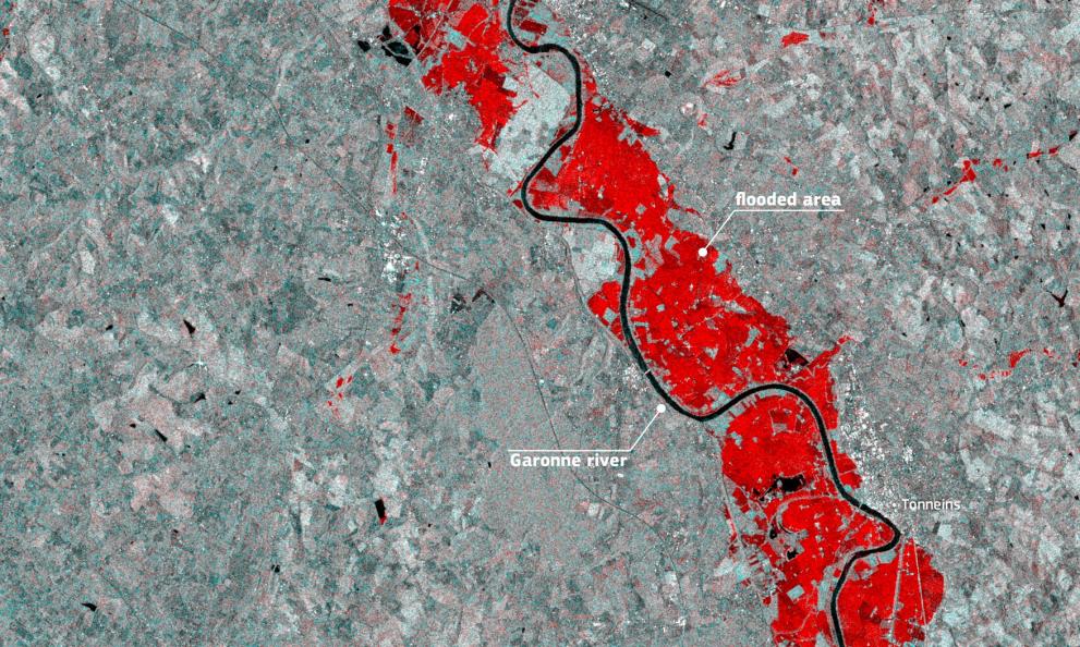 A month of flood alerts in France, Copernicus Sentinel-1 imagery (2026), processed by EUSPA